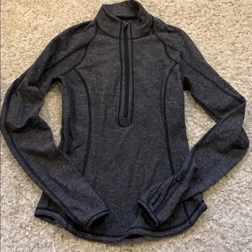 Reversible lululemon Herringbone Pullover: size 4